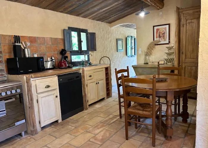 U Sirenu 3* サルテーヌ