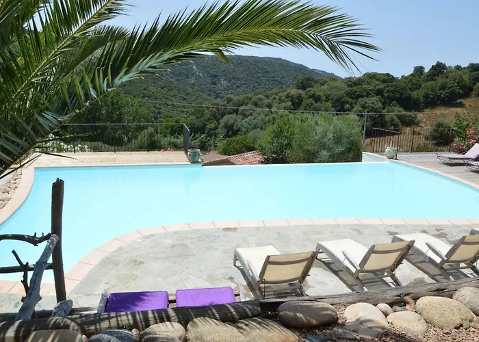 U Sirenu イン サルテーヌ