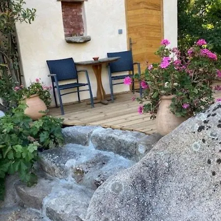 بيت ريفي U Sirenu