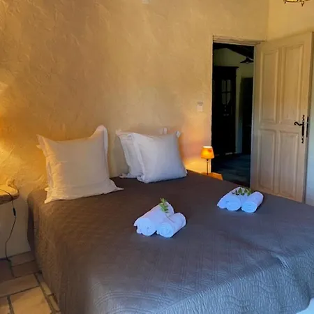 U Sirenu Inn 2*