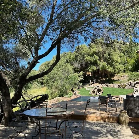 Mini-hôtel U Sirenu 3*